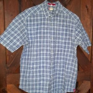 Levi's shirt, red tab,small,
